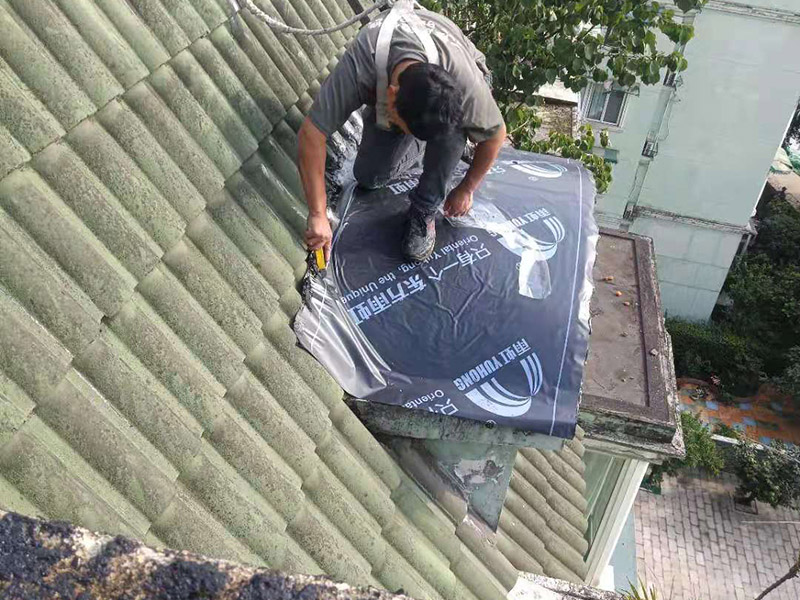 成都老小區(qū)屋頂漏水維修_房屋漏雨處理_屋面防水堵漏